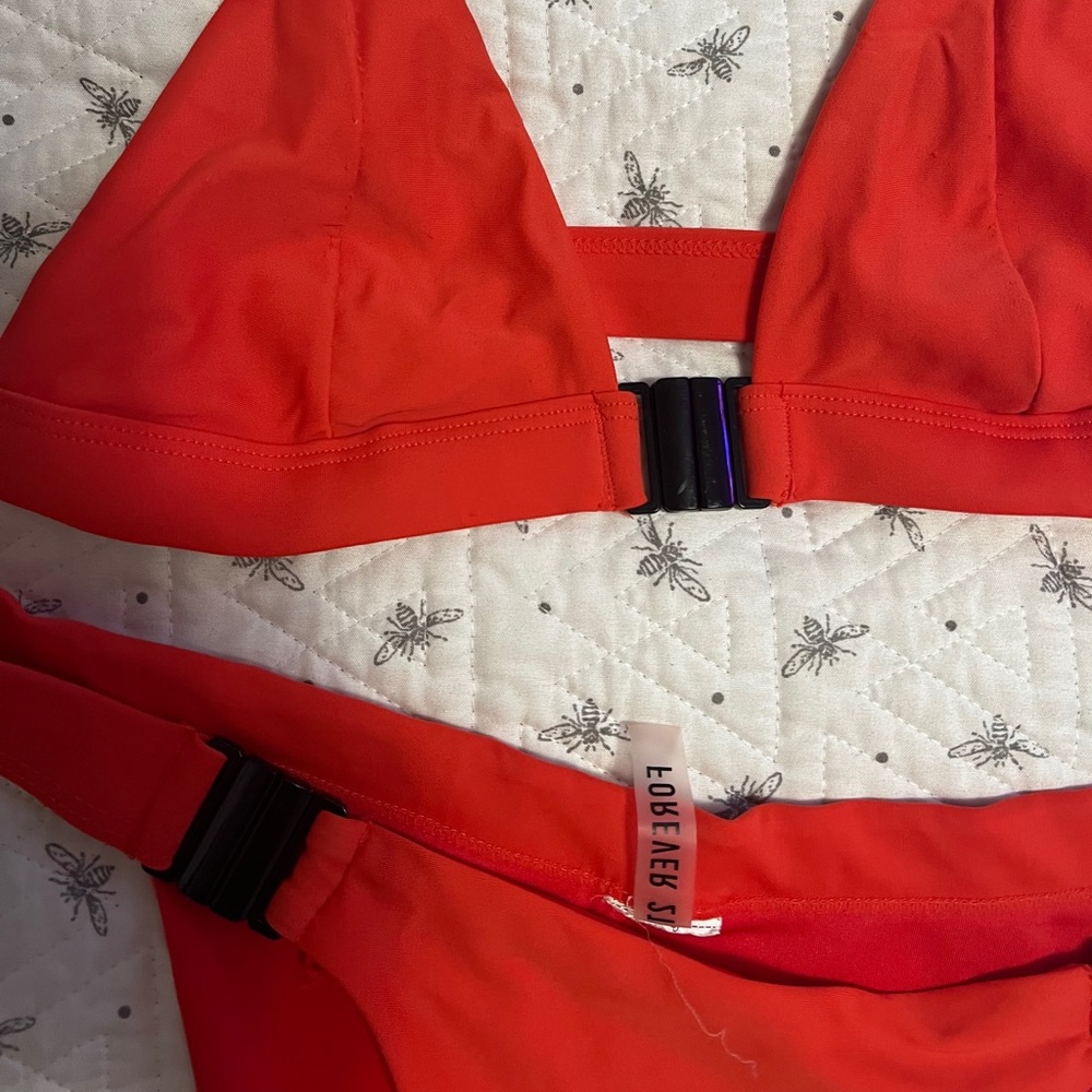 Red bikini set